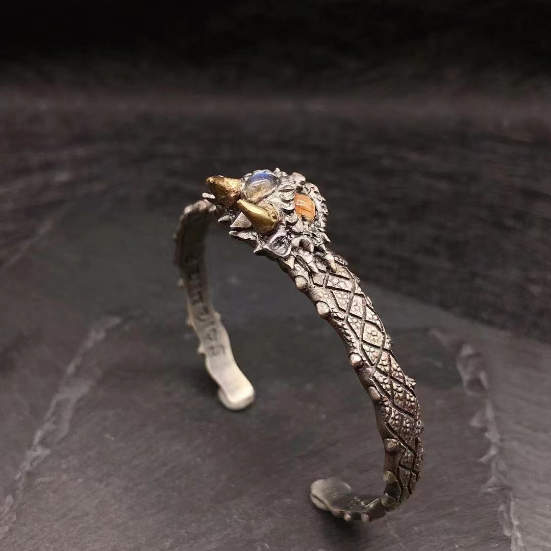 Glückverheißendes Tier-Armband